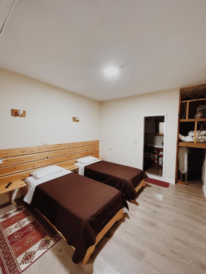 At Pikotiko'S - Korca City Rooms For Rent Ngoại thất bức ảnh